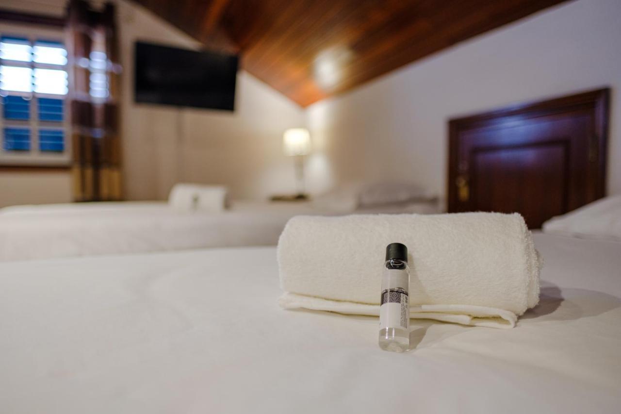 Classico Guesthouse Vila Nova de Gaia Luaran gambar