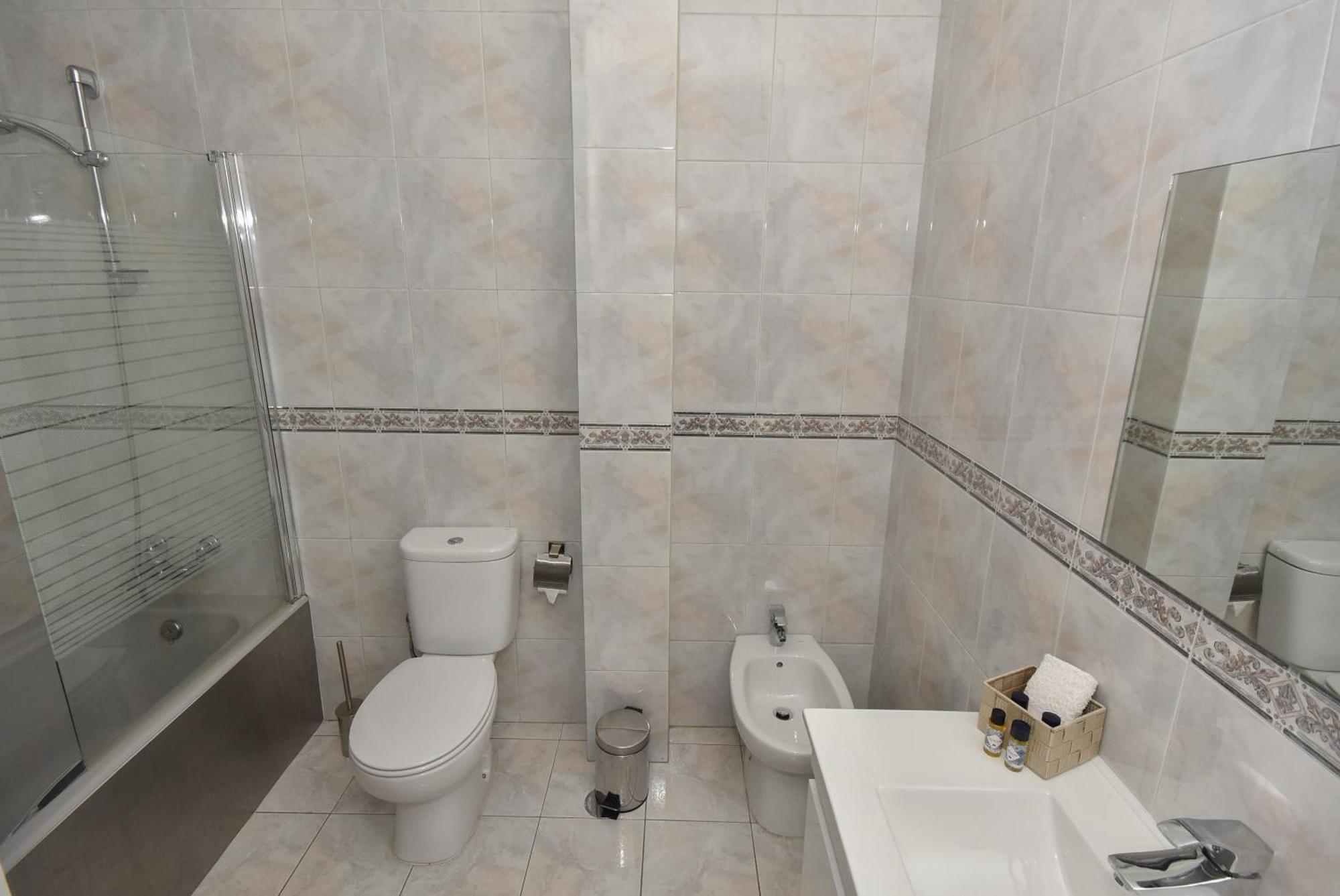 Classico Guesthouse Vila Nova de Gaia Luaran gambar